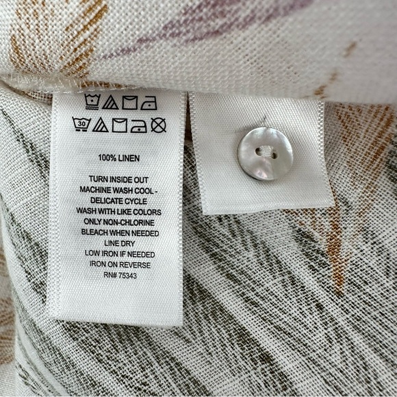 Tahari Button Down Women's Tunic Shirt 100% Linen Top Tropical Palm Floral 1X - Picture 10 of 10